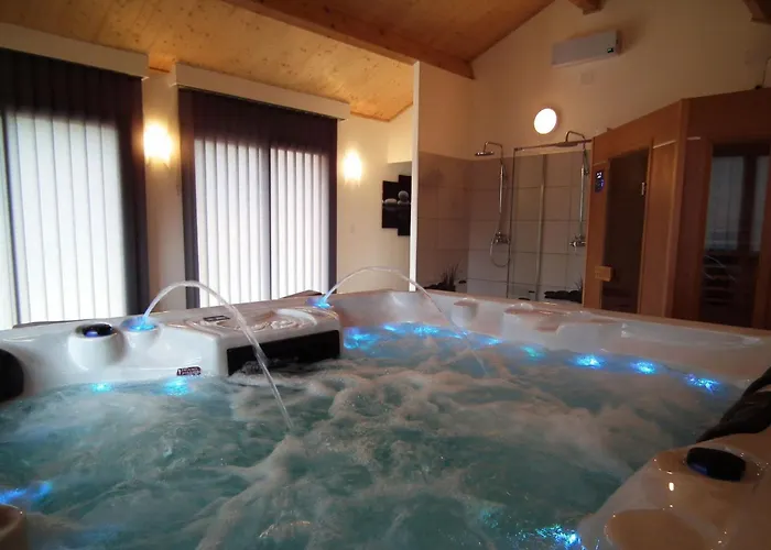 Domaene Mit Jacuzzi By Interhome * Gavaudun