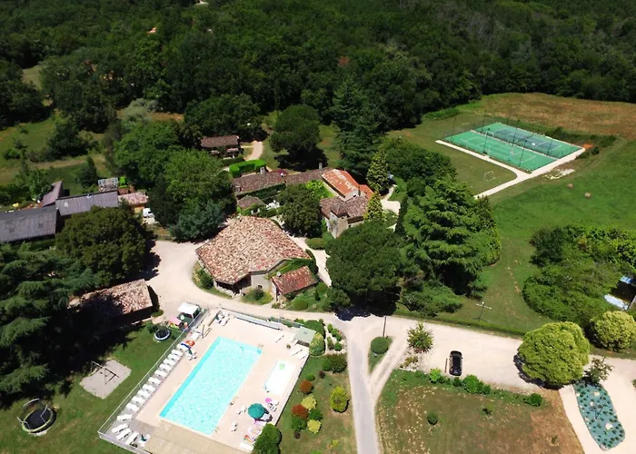 Domaene Mit Jacuzzi By Interhome Gavaudun